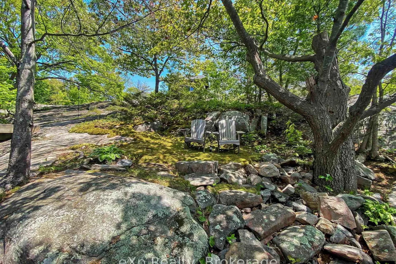 Additional image 6 of 6646 1040Littlebeausoleil Island