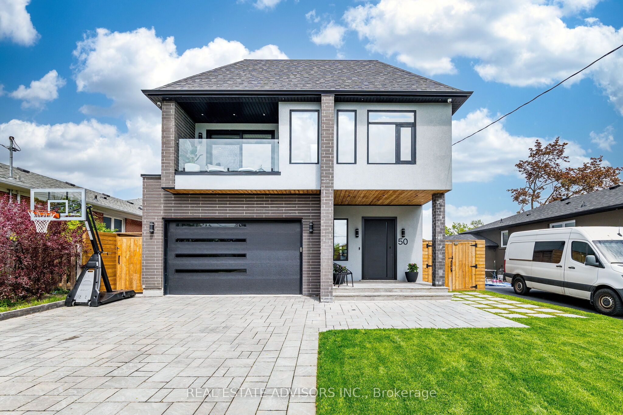 50 Beckwith Road E, Toronto, ON, M9C 3Y1