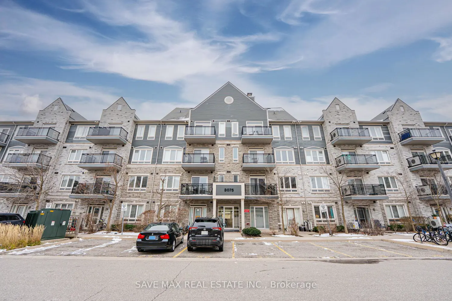 3075 Thomas Street 213
