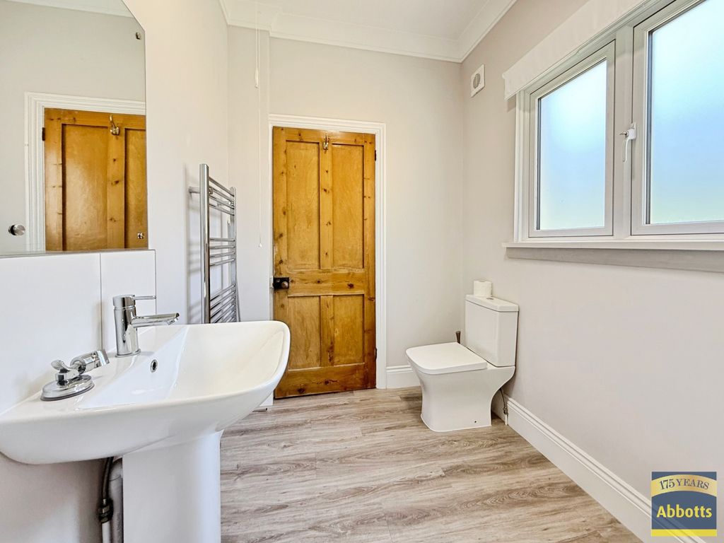 Additional image 13 of 4 bed bungalow to rentThe Park, Bury St. Edmunds IP31