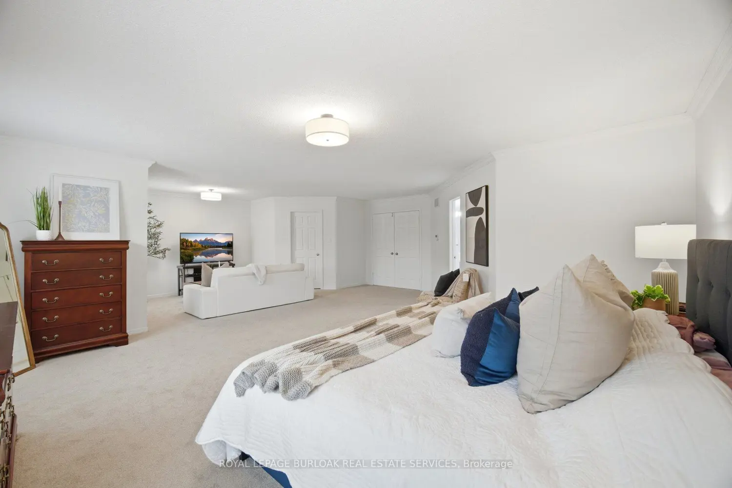 Additional image 8 of 1122 Berkshire Court
