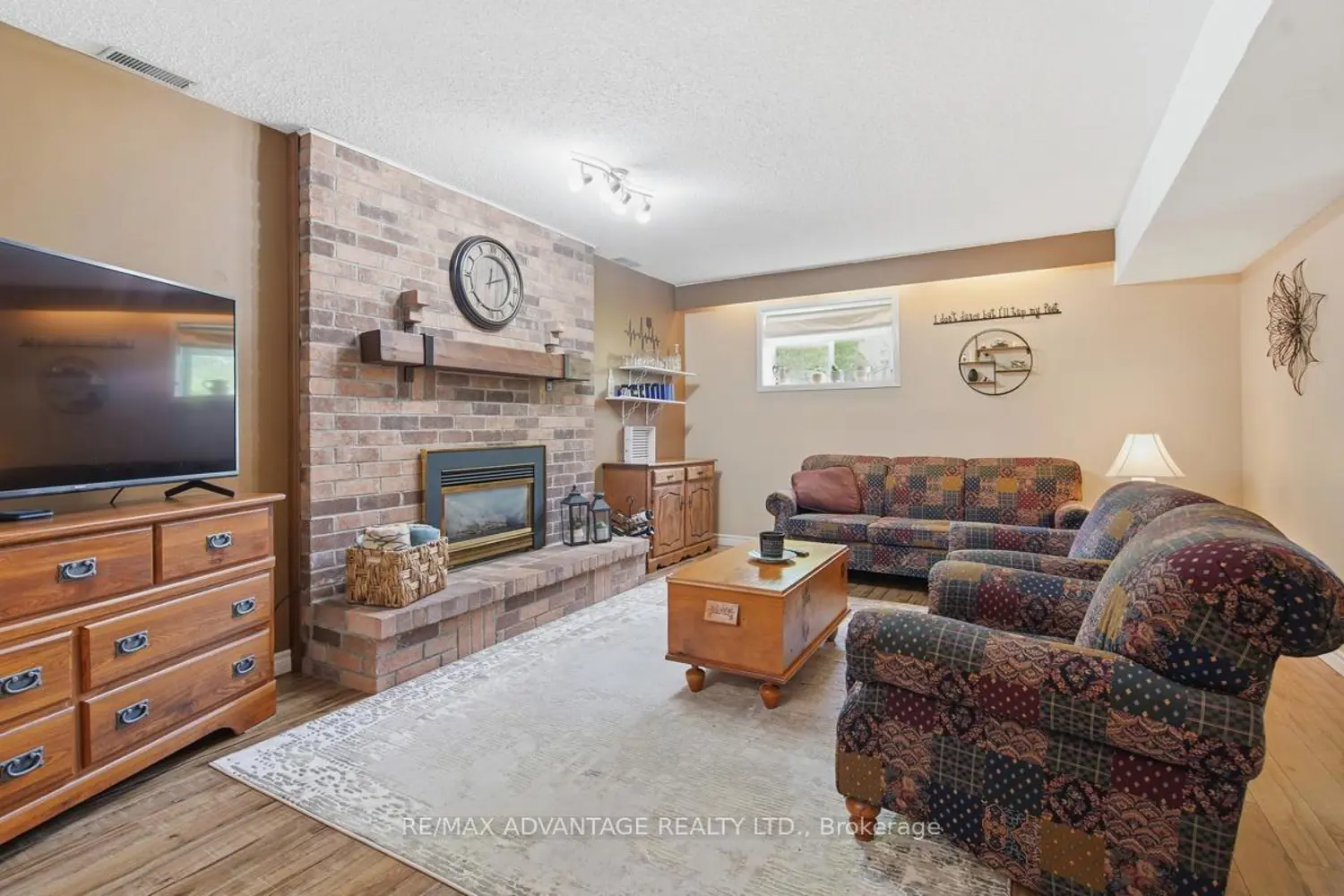 Additional image 12 of 223 Ardsley Crescent