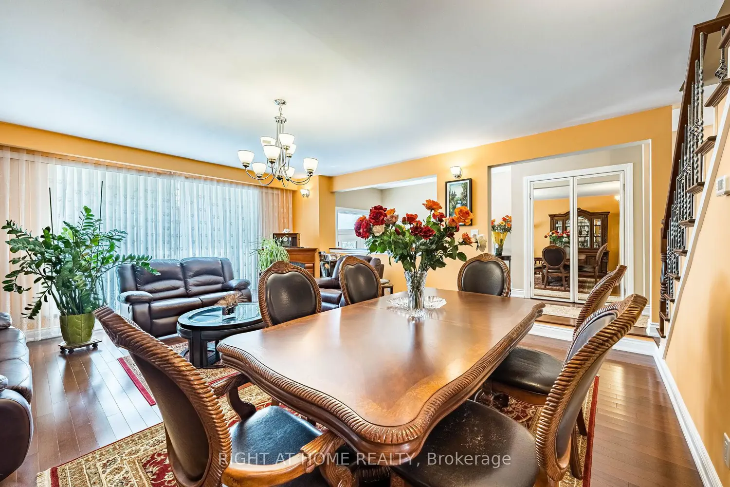 141 Dollery Court photo 4