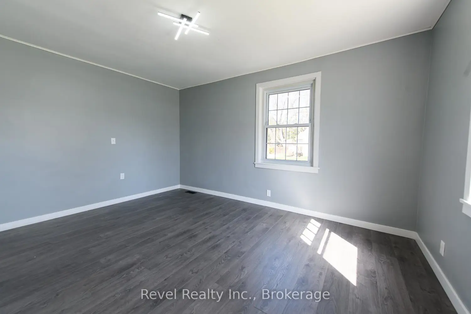 Additional image 6 of 701 5Th Street