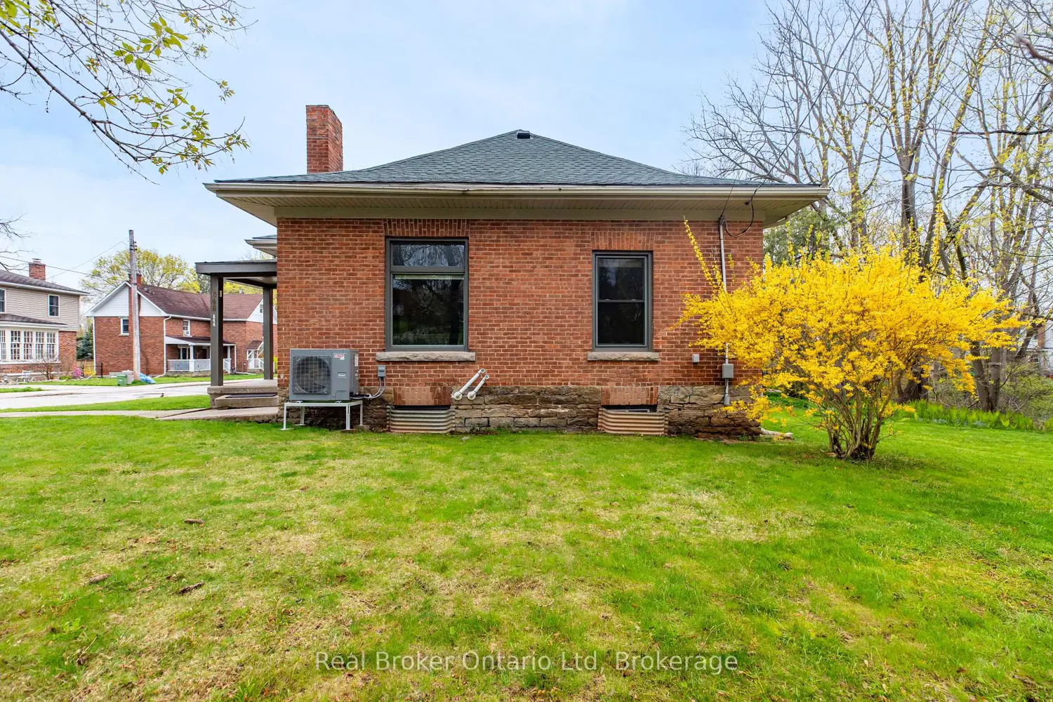 Additional image 18 of 846 7Th Avenue