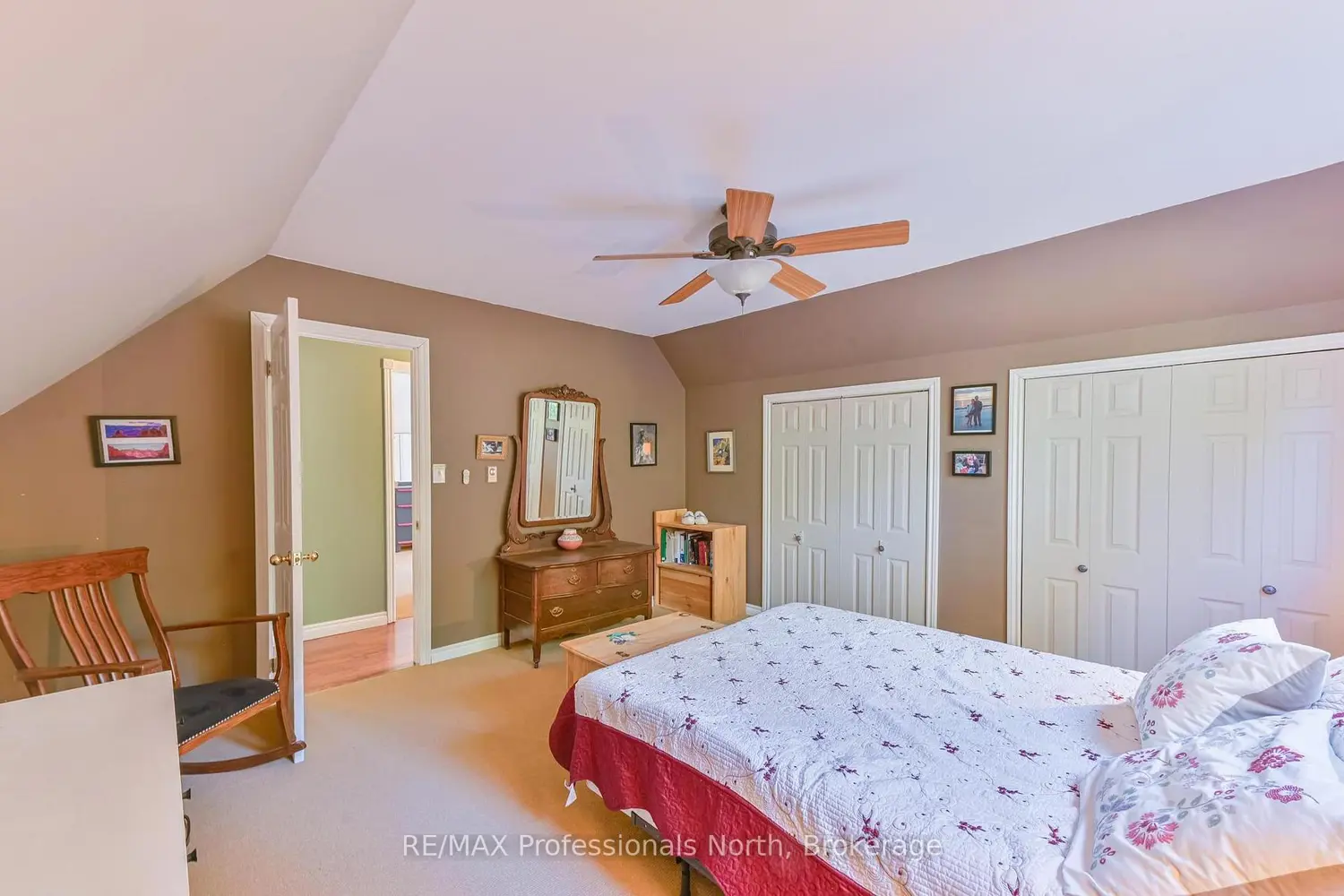 Additional image 11 of 1392 Tennyson Road