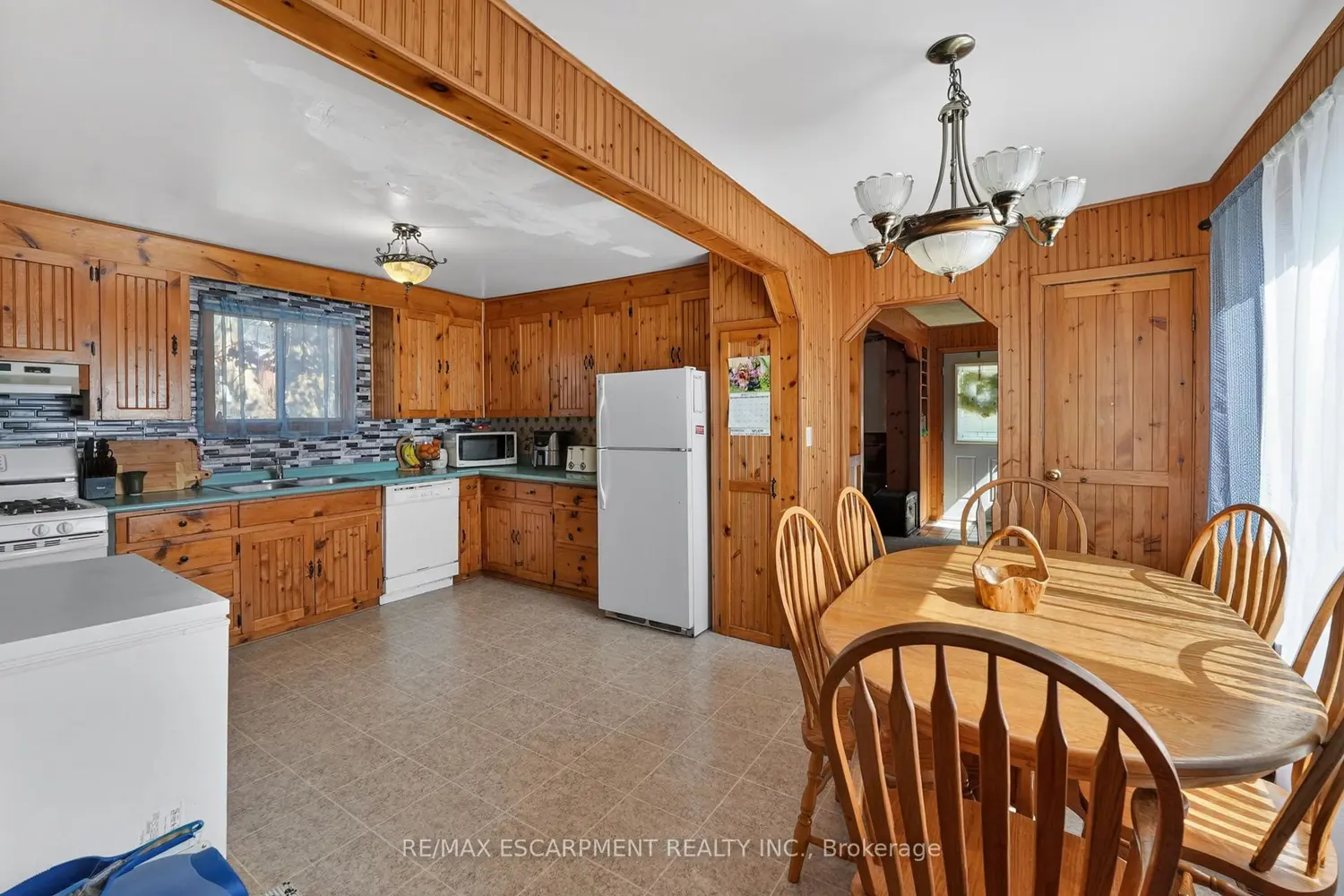 520 Alder Street photo 5