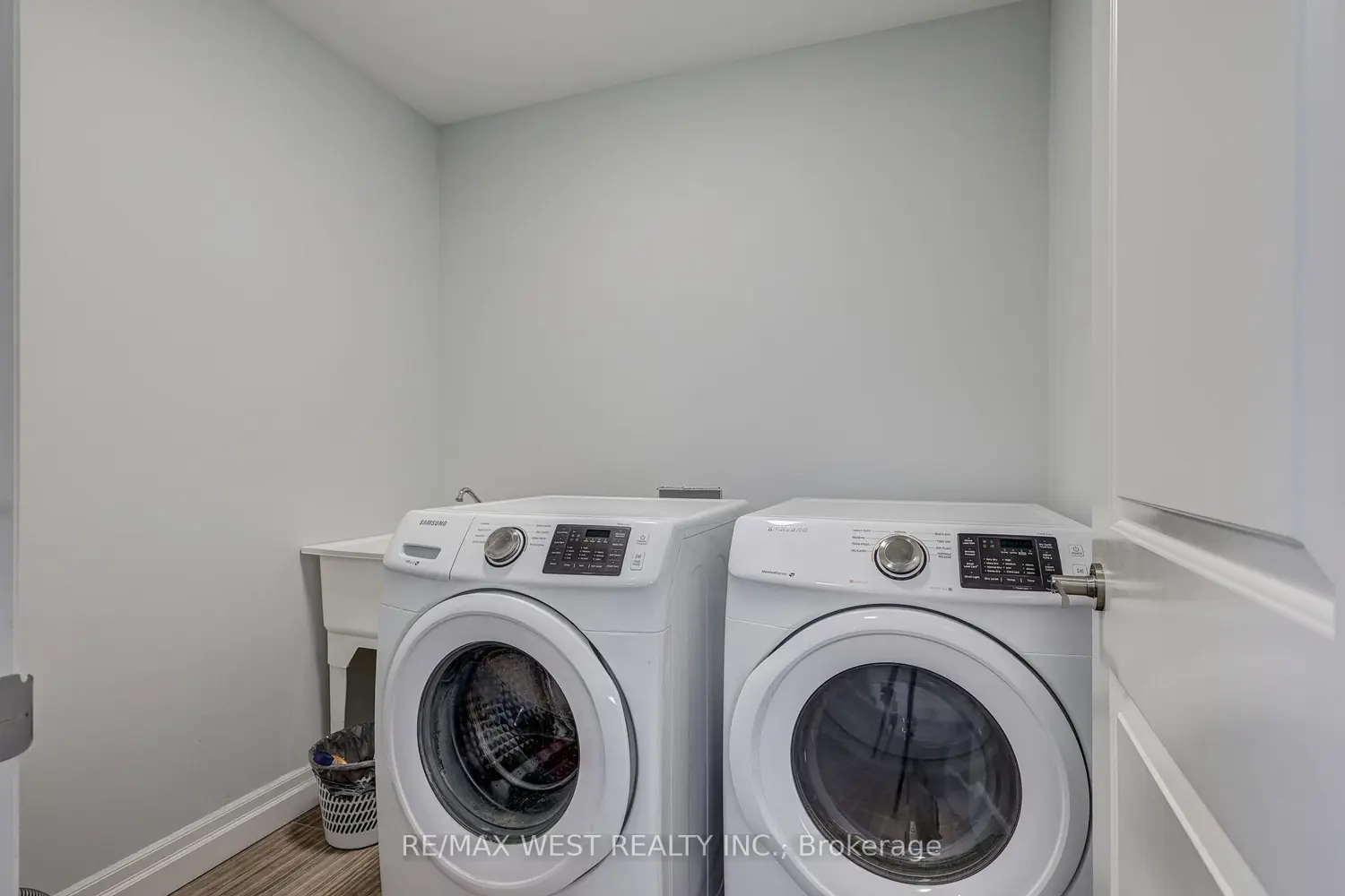 Additional image 14 of 2607 Sheffield Boulevard