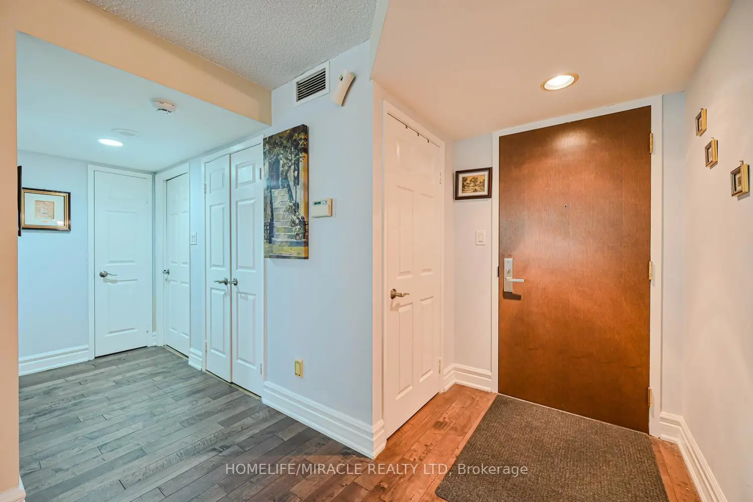 Additional image 6 of 45 Kingsbridge Garden Circle 208