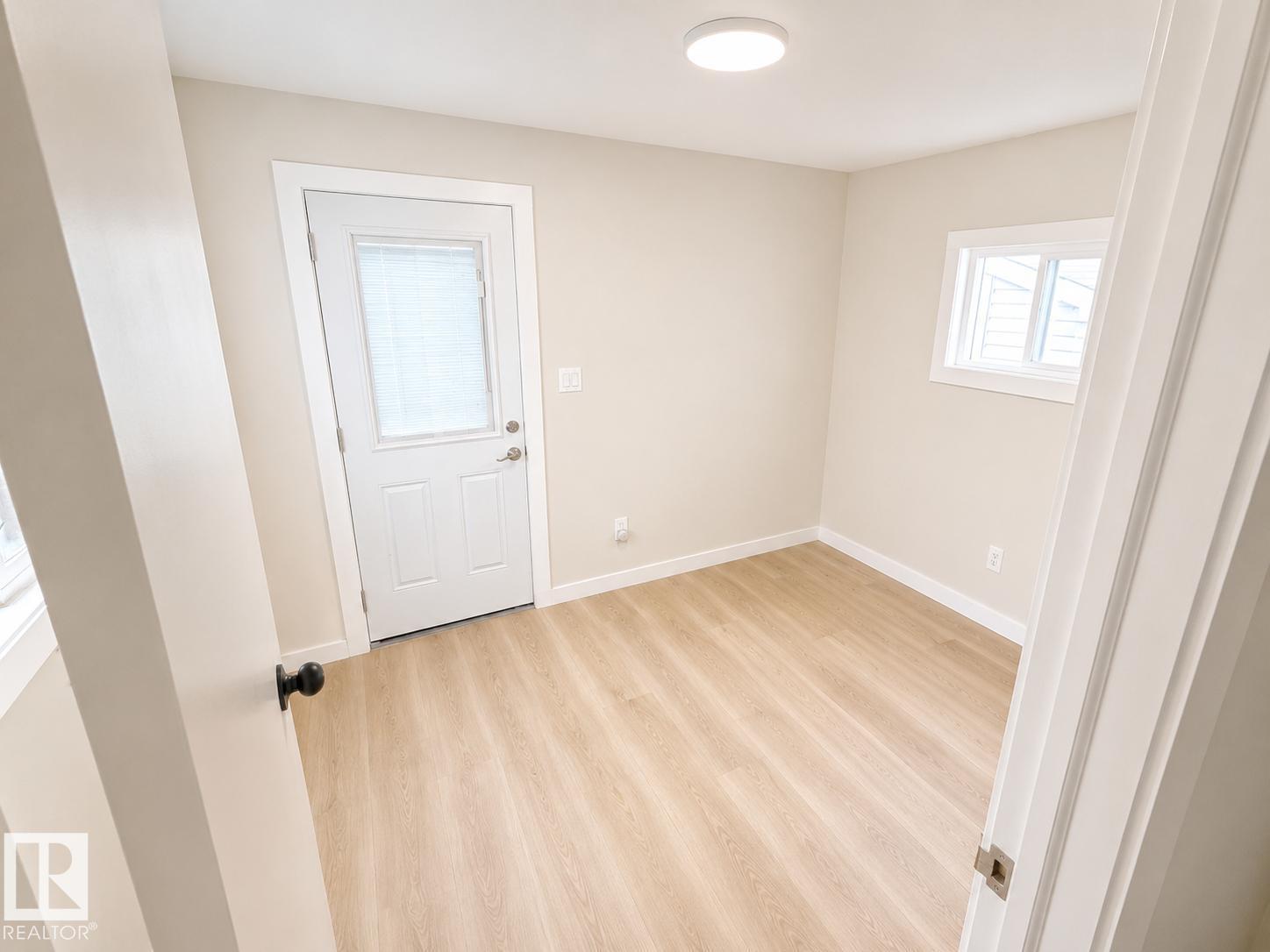 Additional image 5 of 20 West View Boulevard NW, Edmonton, AB, T5S1T5