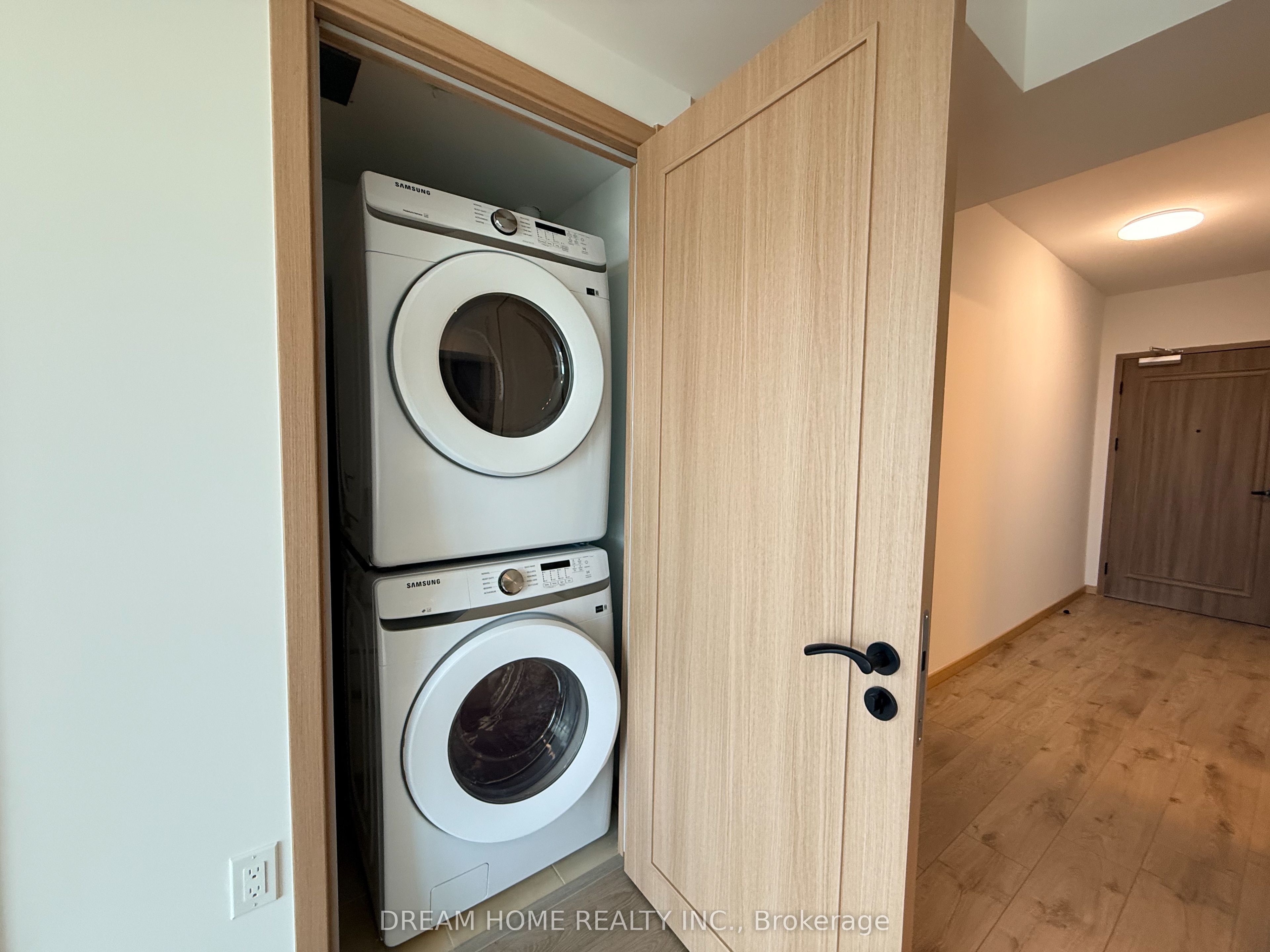 Additional image 6 of B1003-3429 Sheppard Avenue E, Toronto, ON, M1T 3K5