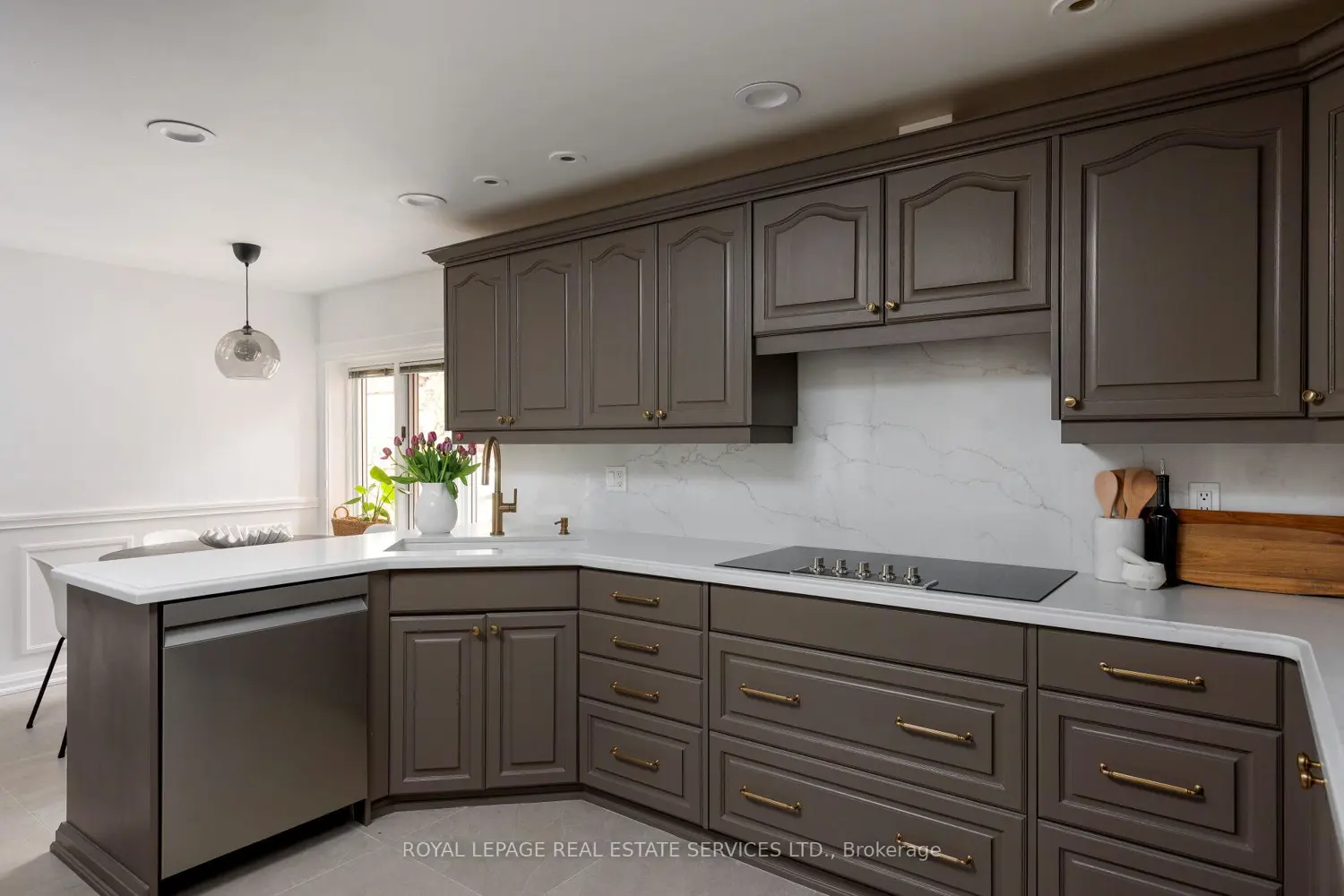 35 Bywood Drive photo 2