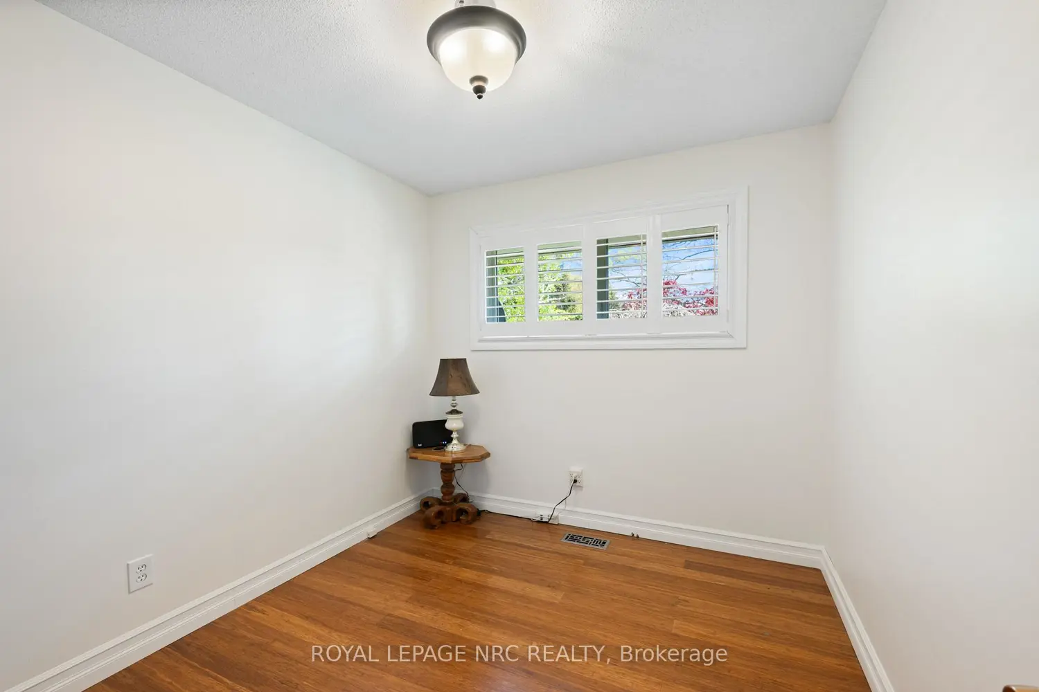 12 Glenview Avenue