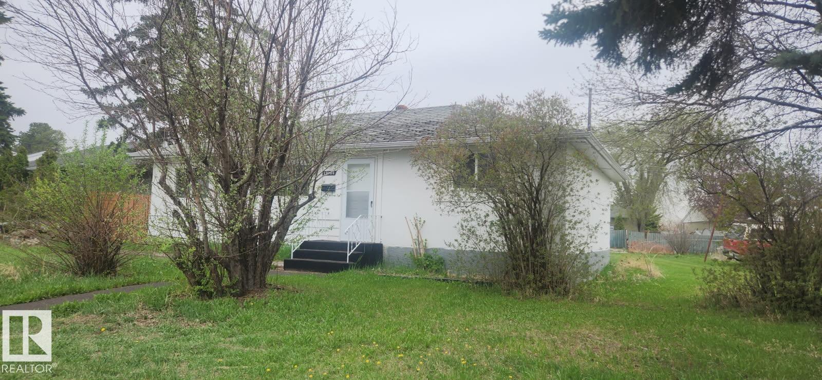 13904 135 Avenue NW, Edmonton, AB, T5L3Y8