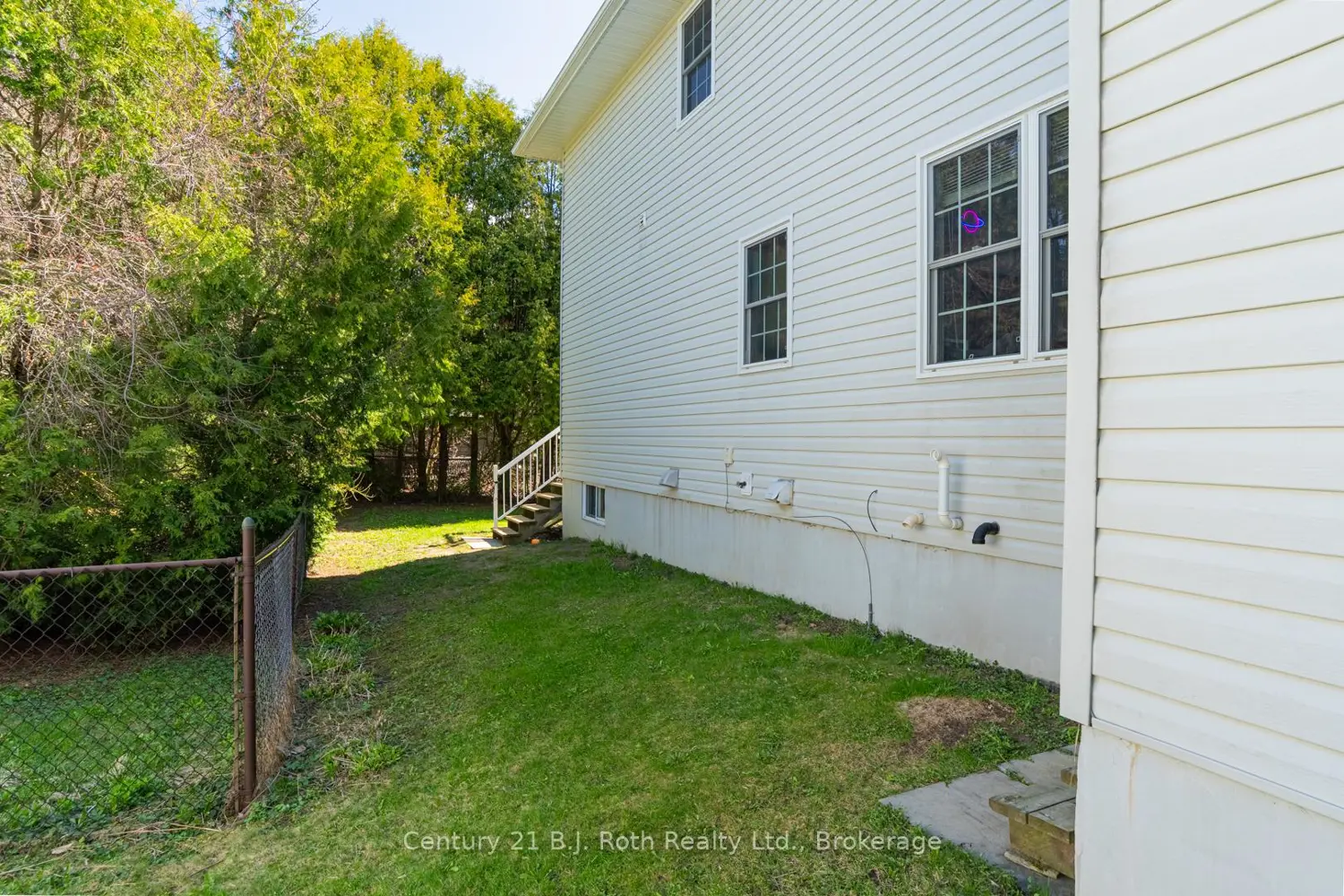 Additional image 5 of 275 Hiram Street