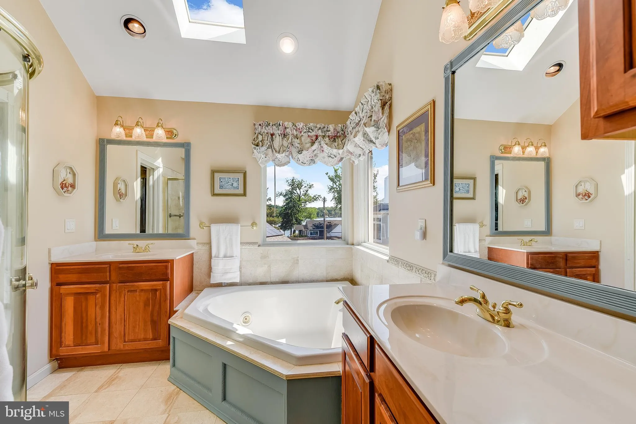 Additional image 70 of 684 N Riverside Drive, Crownsville, MD 21032
