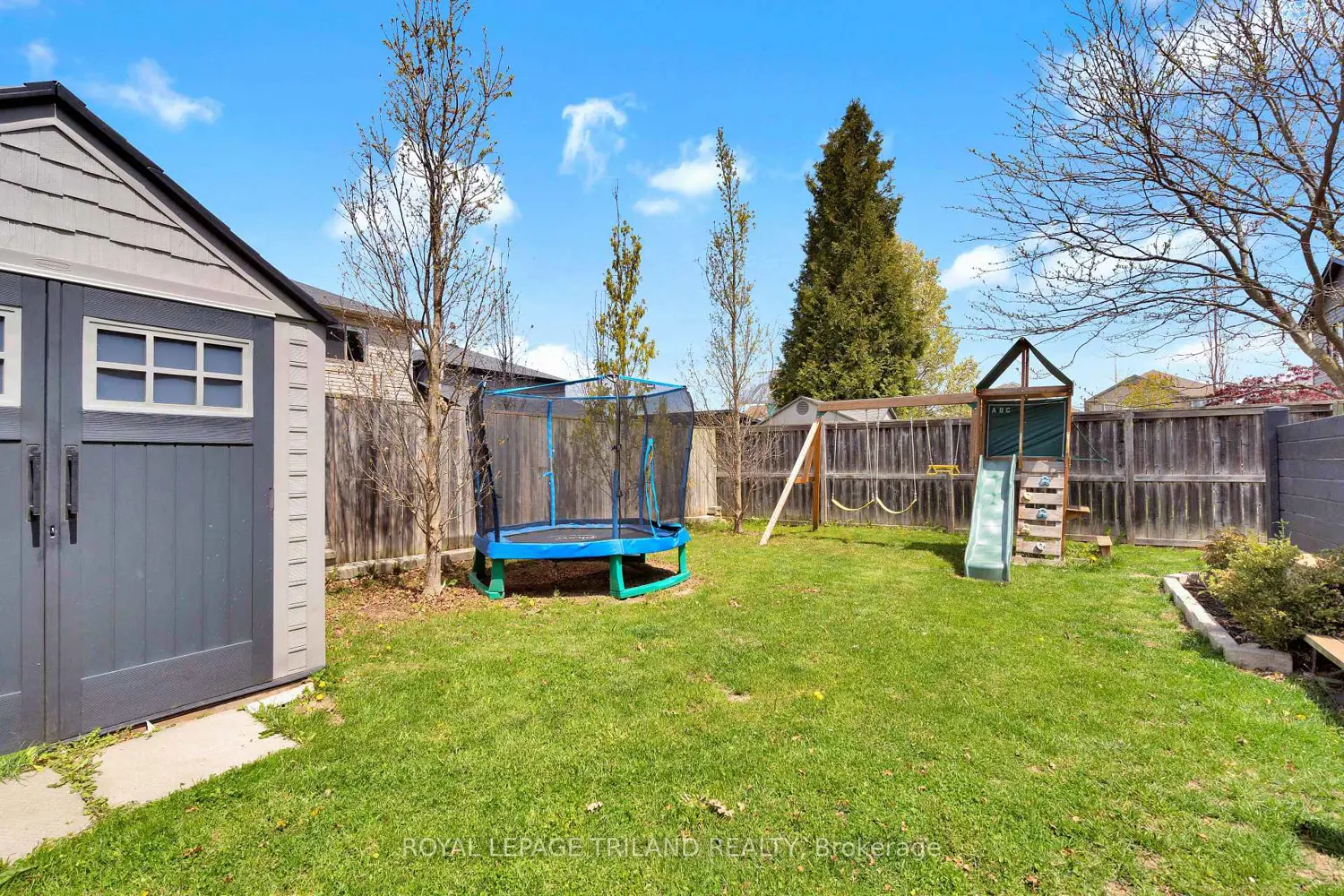 Additional image 17 of 731 Springwood Crescent