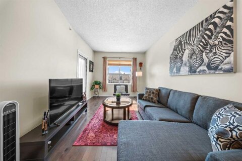 Additional image 8 of 3206-73 Erin Woods Court SE, Calgary, AB, T2B 3V2