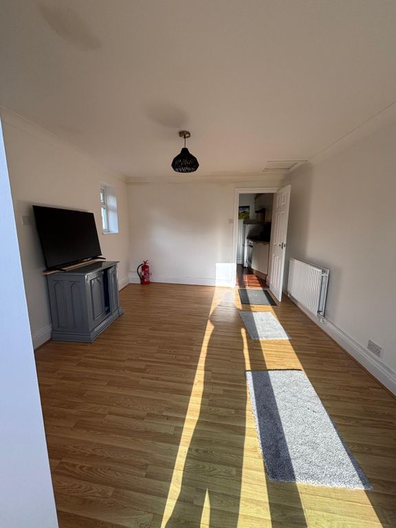 Additional image 7 of 2 bed terraced house to rentUnion Road East, Abergavenny NP7
