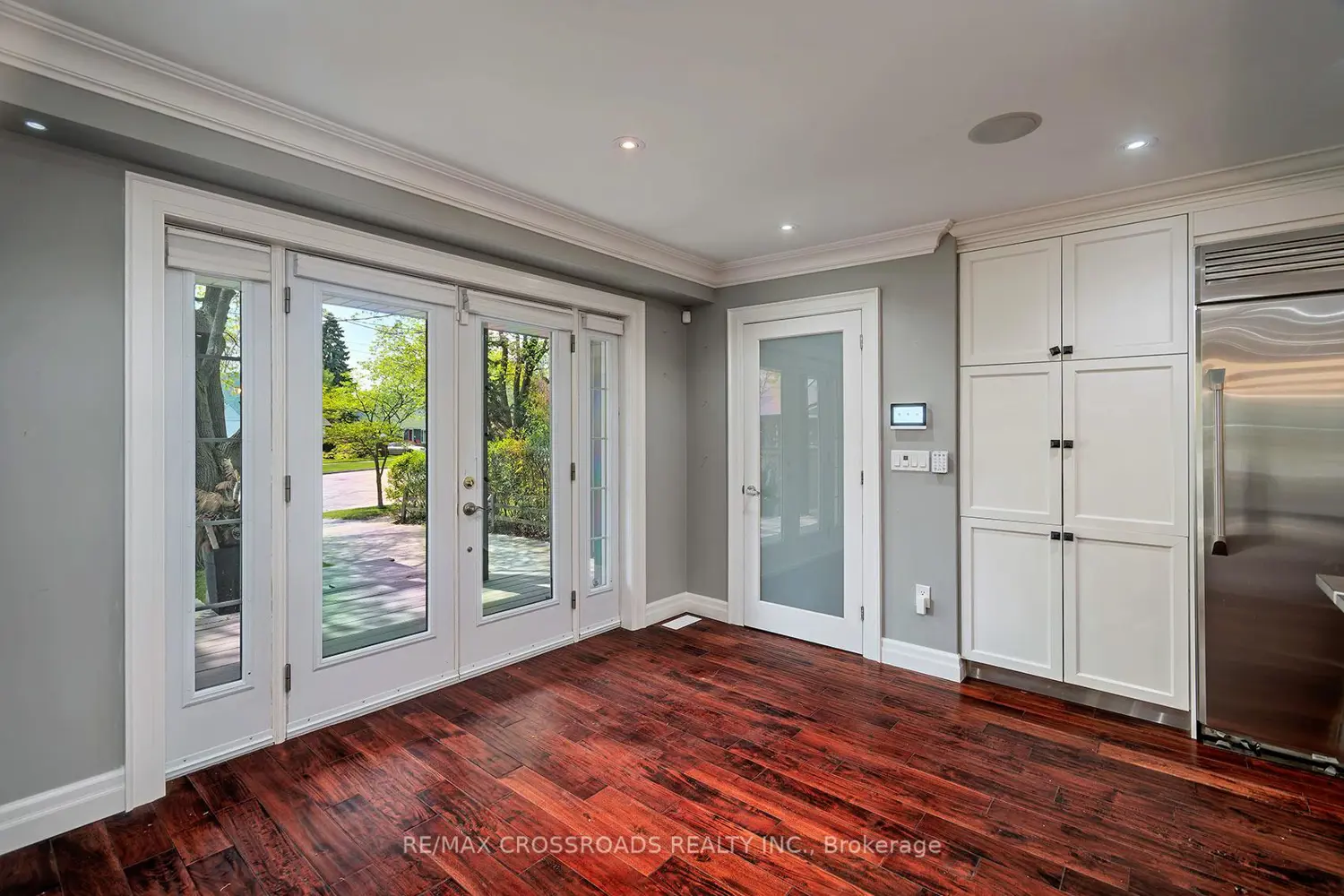 33 Norfolk Avenue photo 5