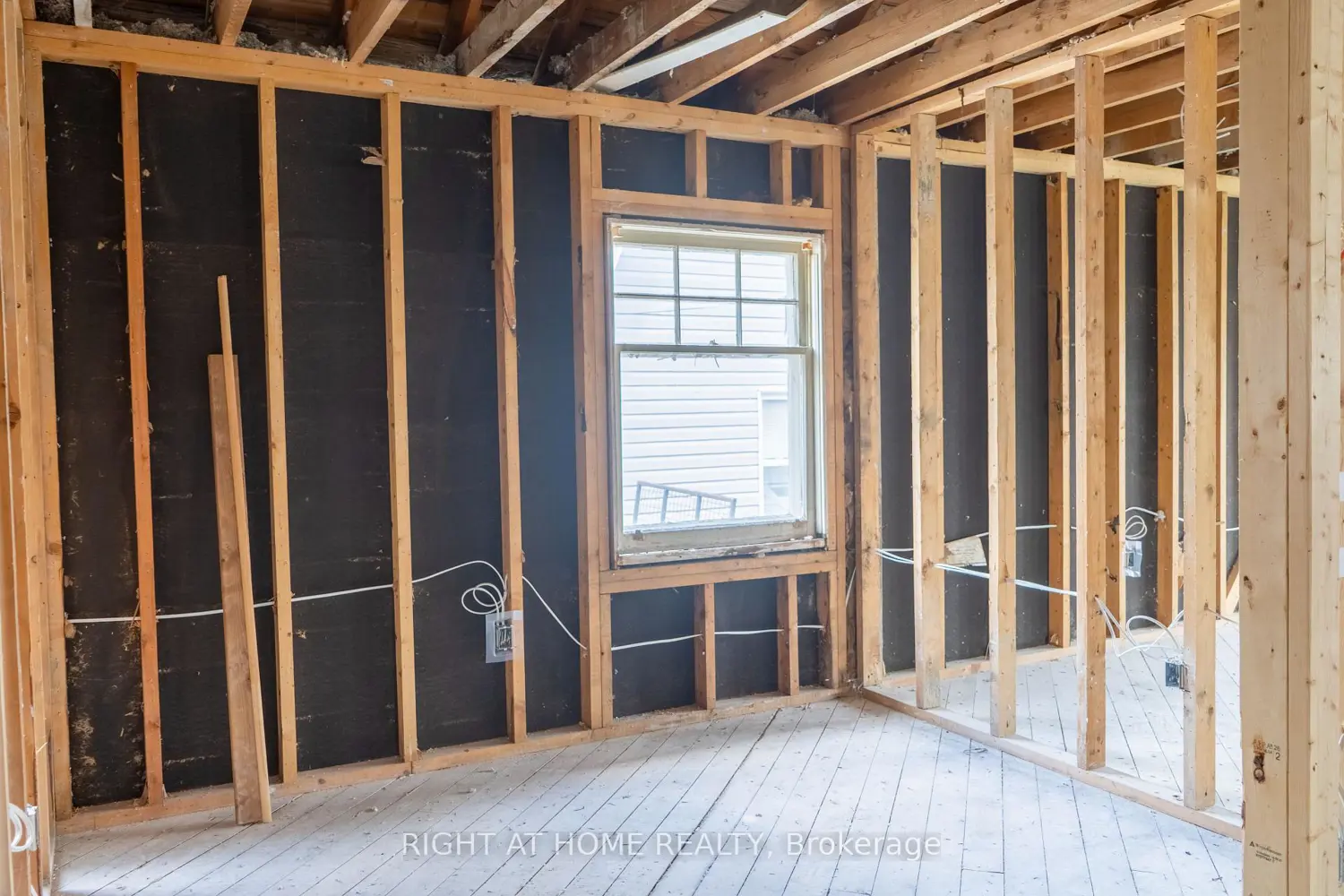 Additional image 11 of 727 Payne Street