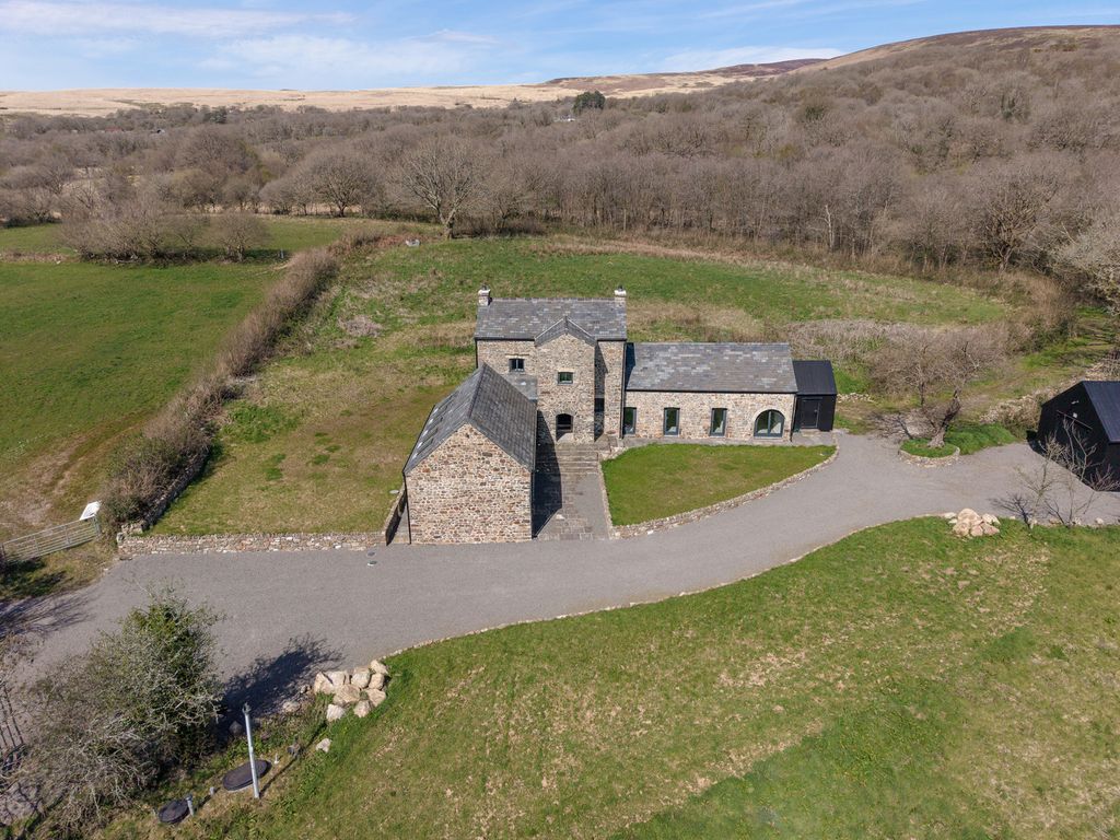 Additional image 2 of 5 bed detached house for saleTŷ Llwyd, Glanaman, Carmarthenshire SA18