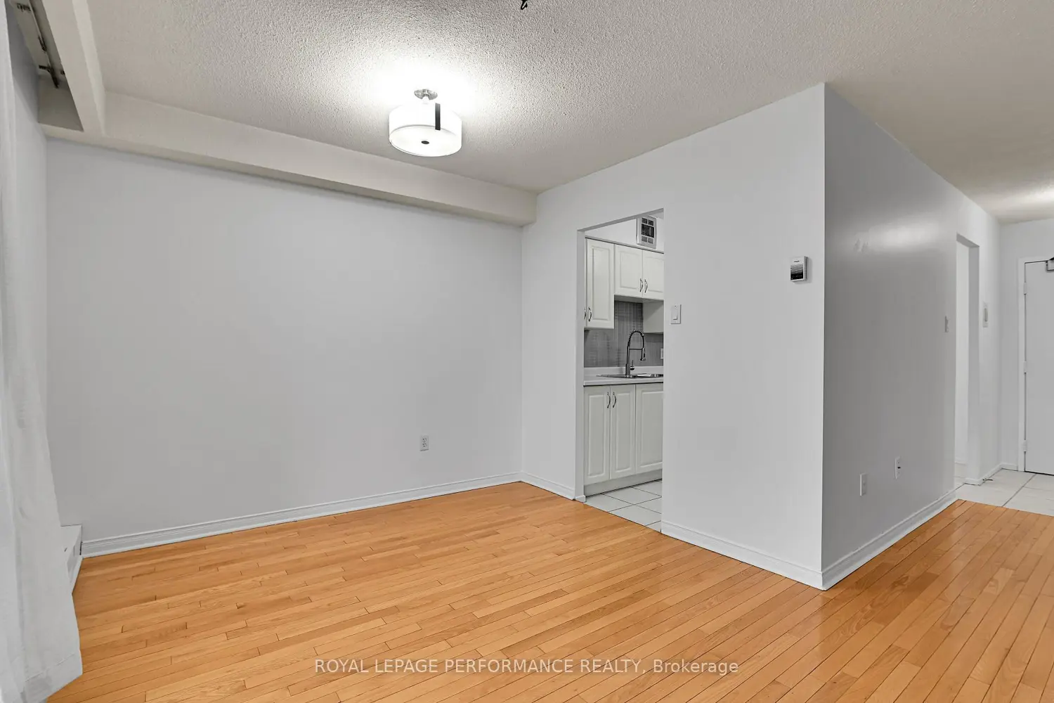 Additional image 8 of 2400 Virginia Drive 307