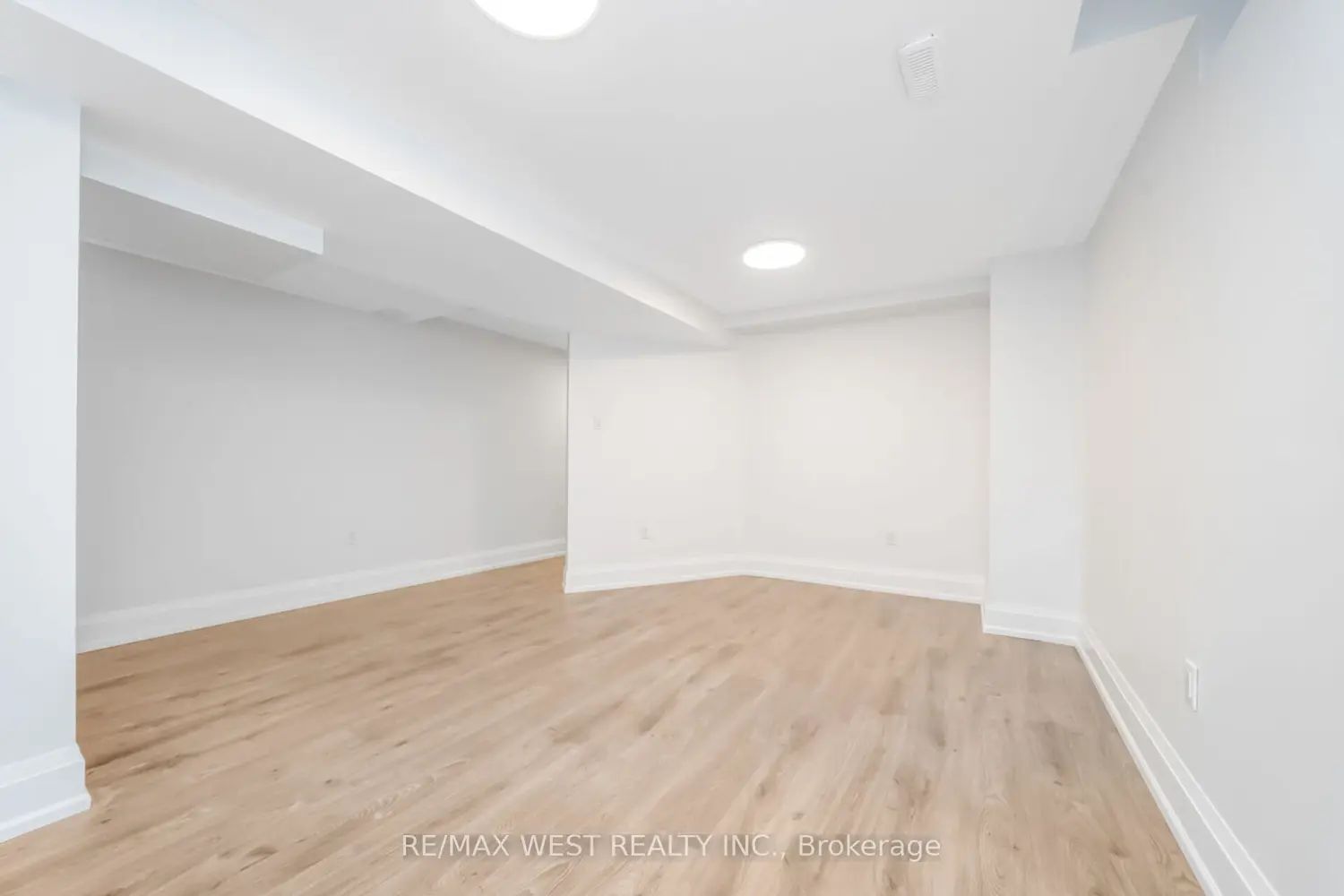 Additional image 18 of 5843 Rainspring Drive