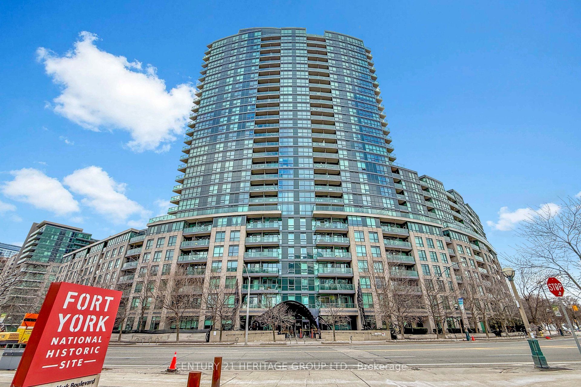 Additional image 4 of 2713-231 Fort York Boulevard, Toronto, ON, M5V 1B2