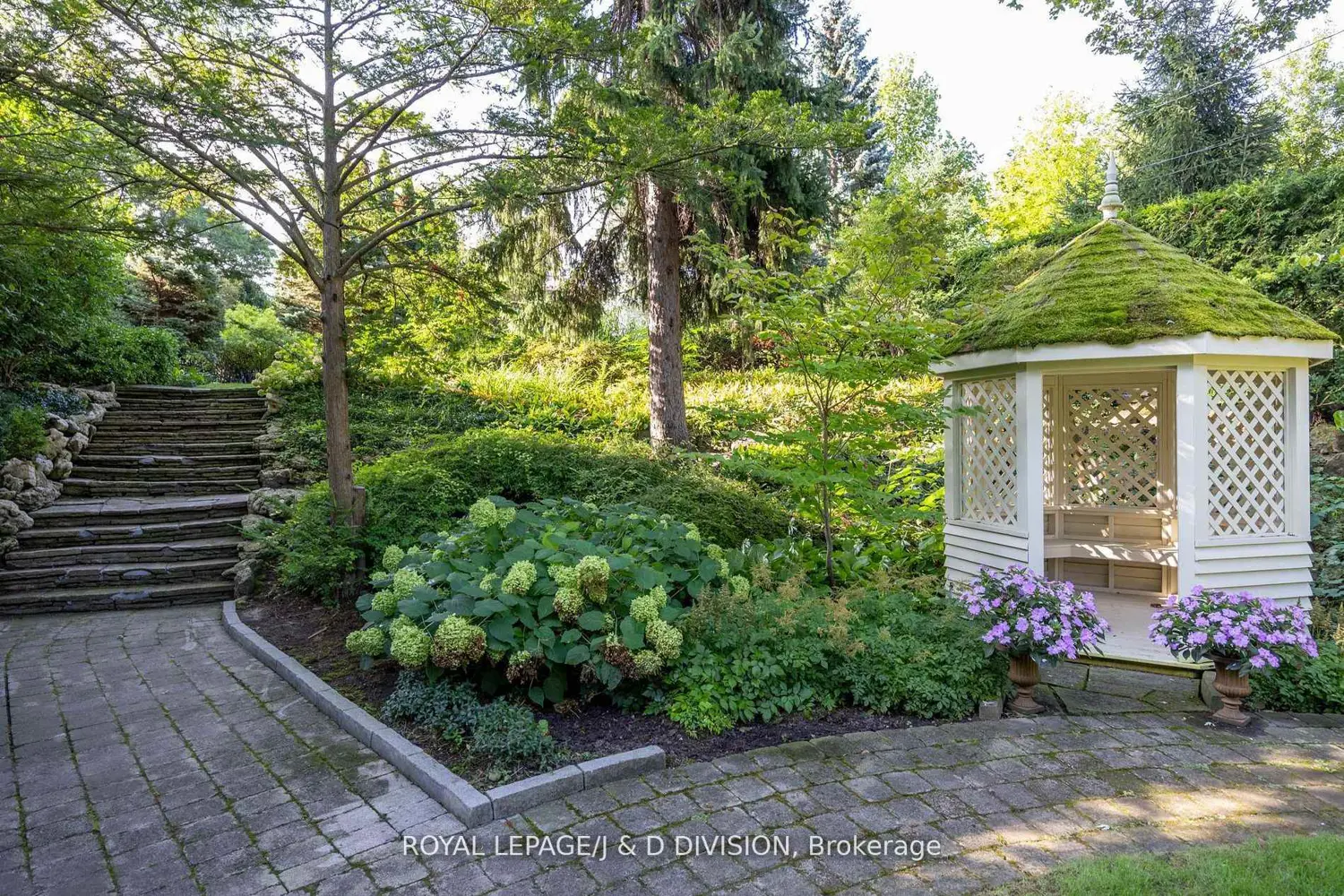 Additional image 19 of 12 Forest Glen Crescent