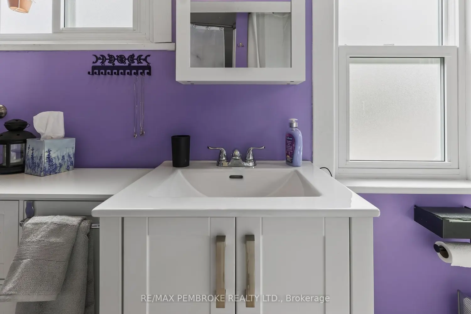 Additional image 11 of 302 Willard Street