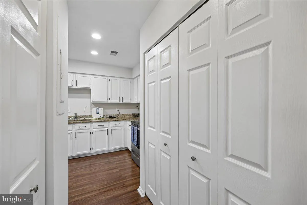 Additional image 102 of 32 Amarillo Court Unit 121, Germantown, MD 20874