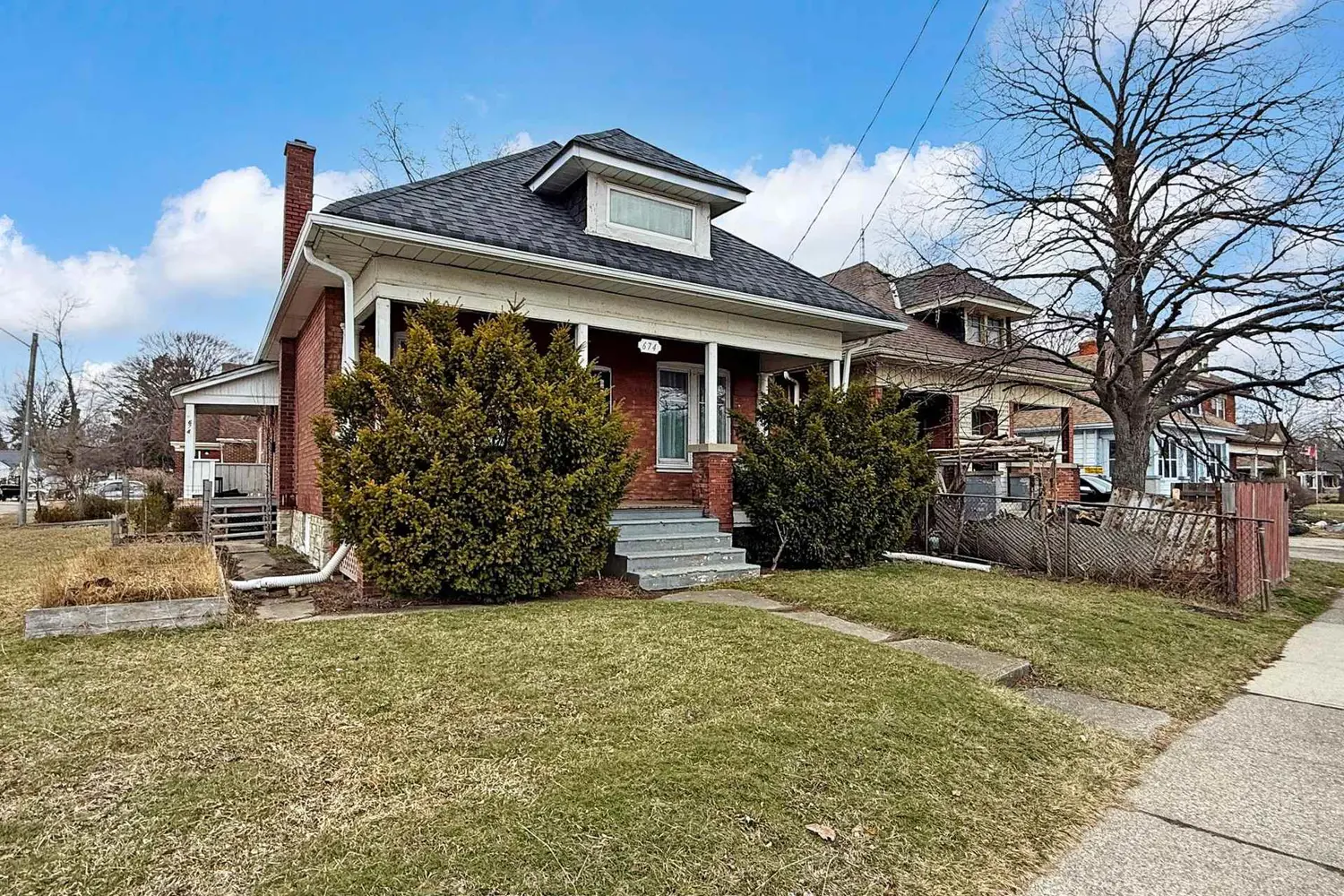 Additional image 2 of 674 Colborne Street