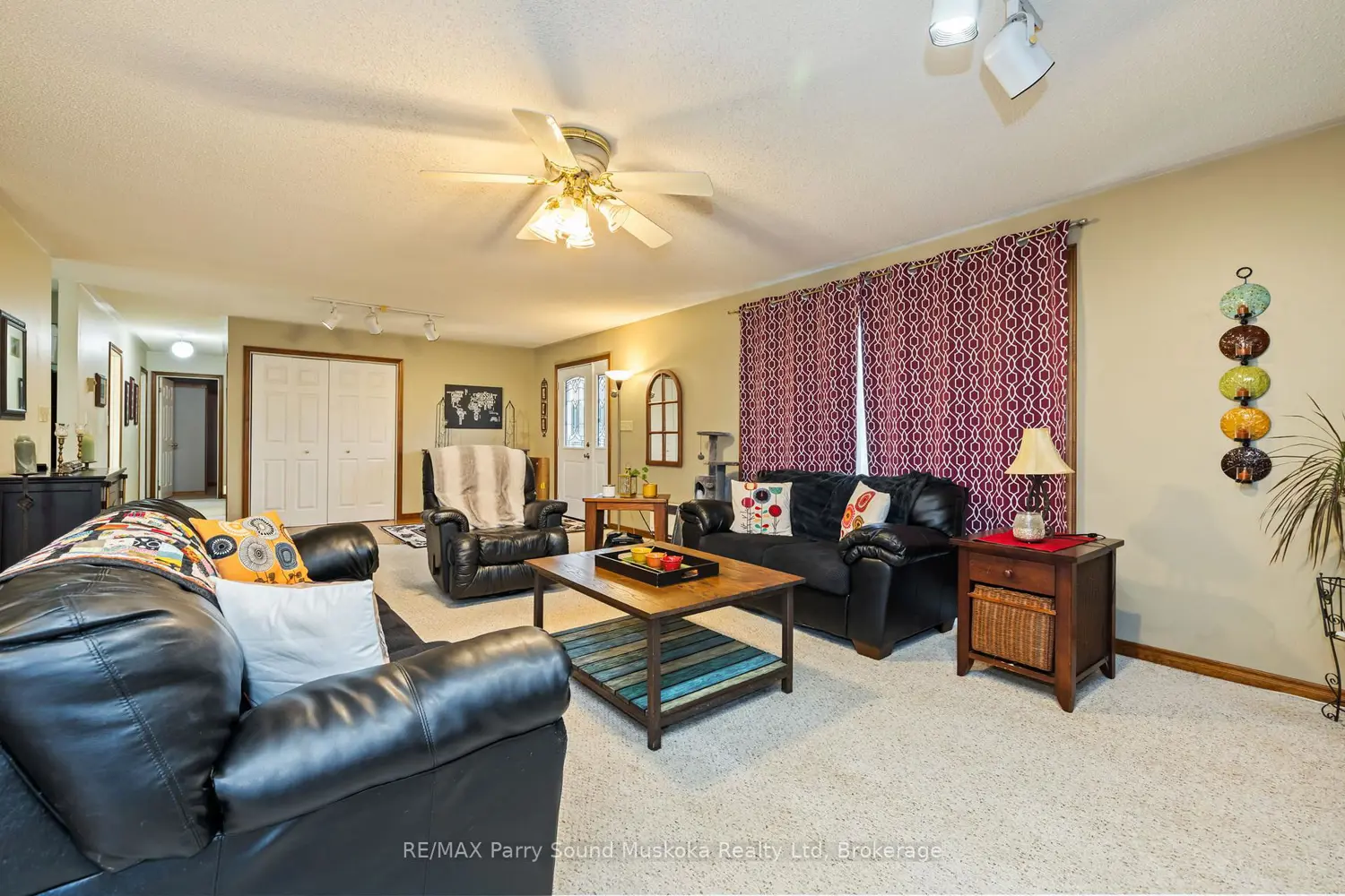 Additional image 4 of 54 Pineridge Drive