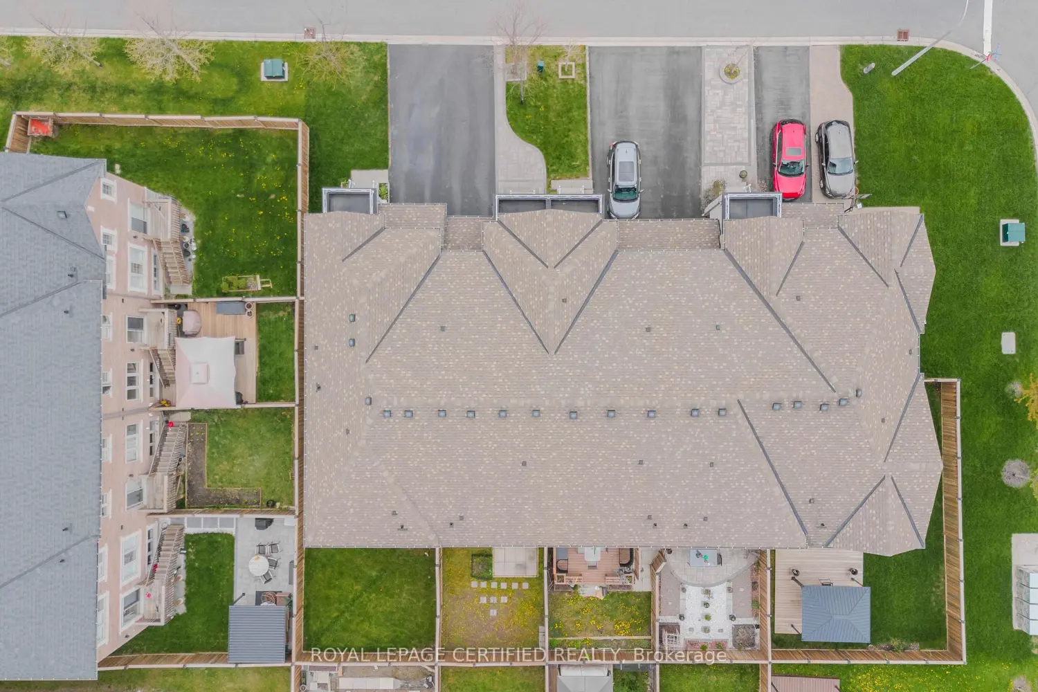 Additional image 10 of 71 Rimrock Crescent