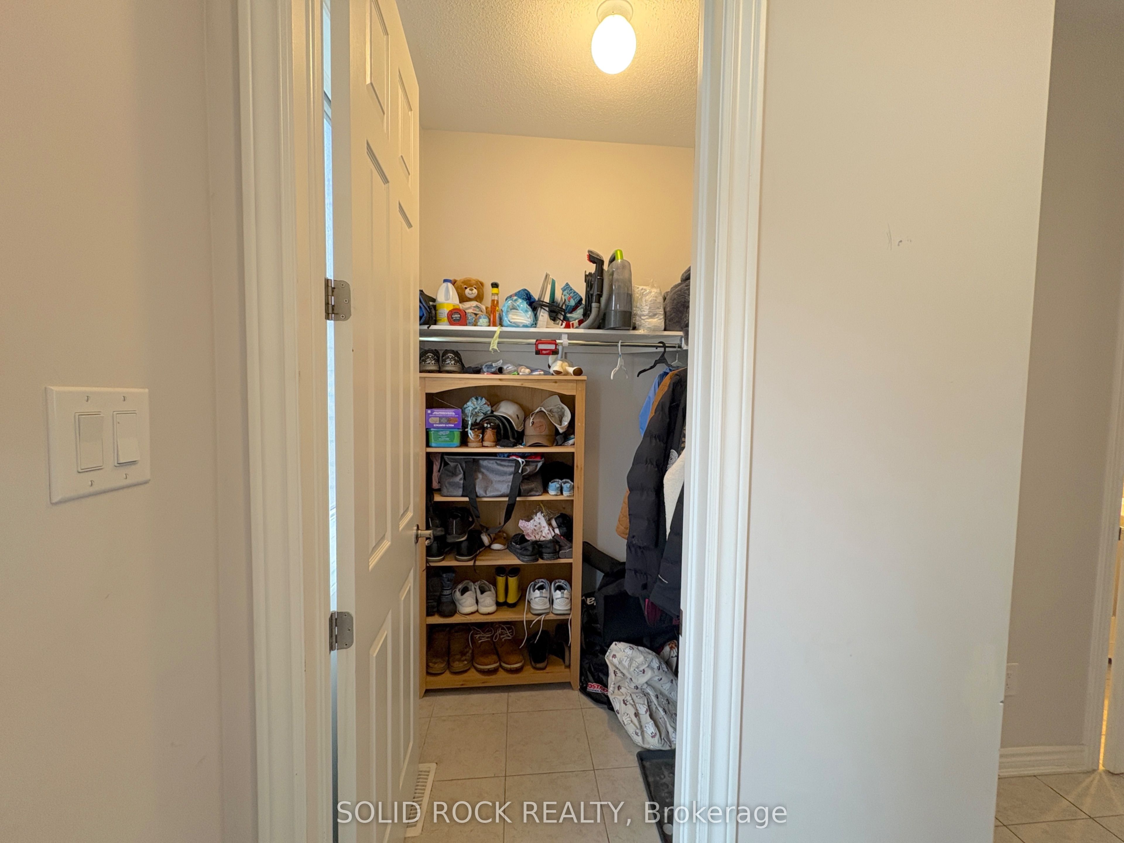 Additional image 4 of 719 Derreen Avenue, Ottawa, ON, K2S 2Y9