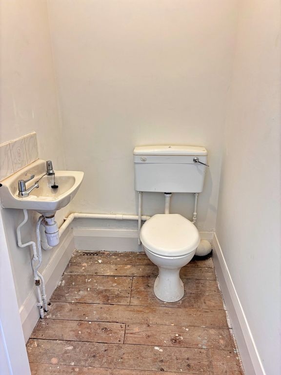 Additional image 16 of 3 bed flat for saleQueen Street, Castle Douglas DG7