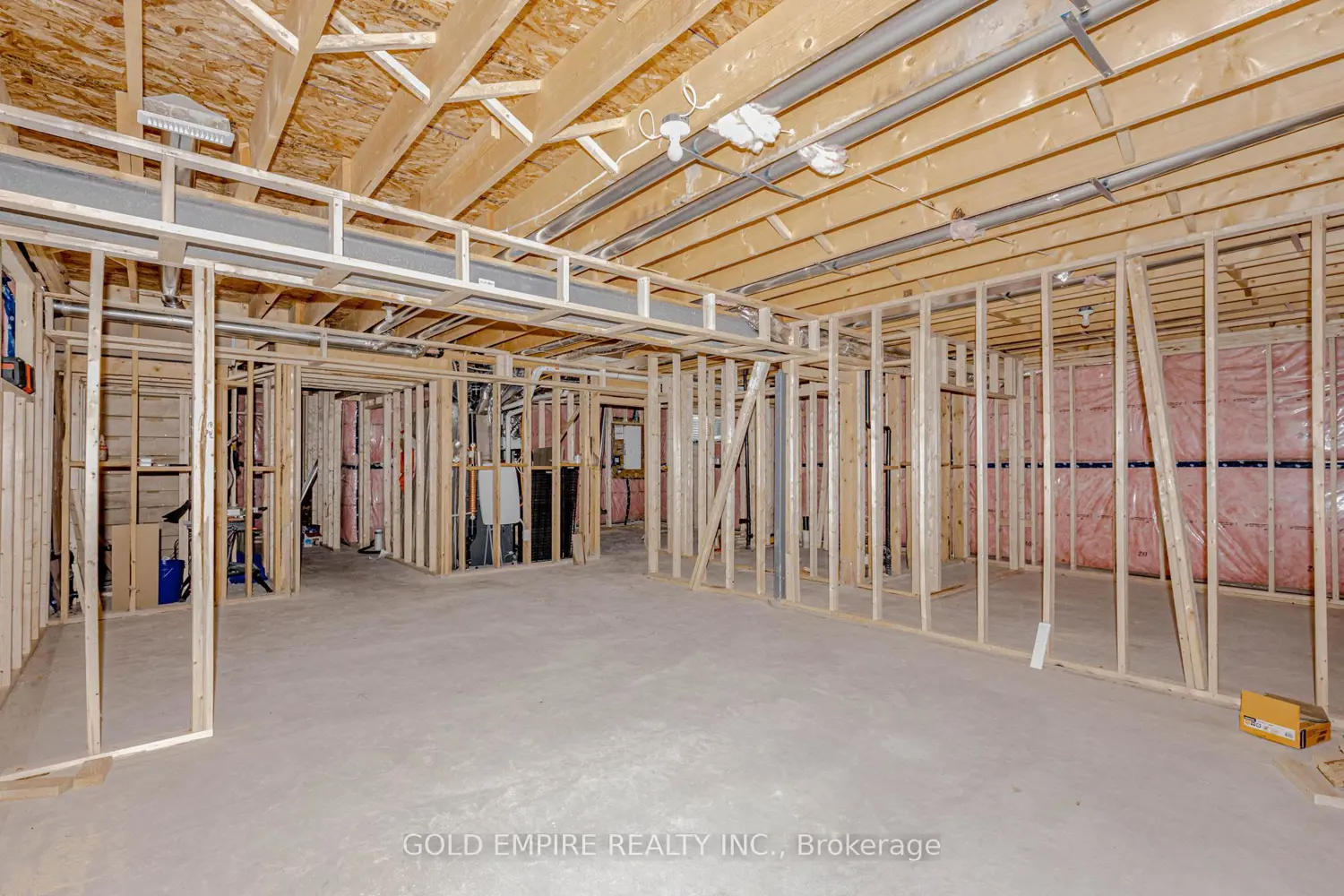 Additional image 17 of 7966 Fallon Drive 18