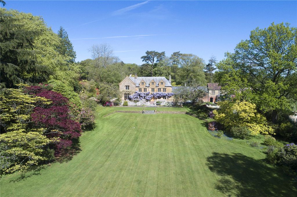 8 bed equestrian for saleBlackdown, Beaminster, Dorset DT8