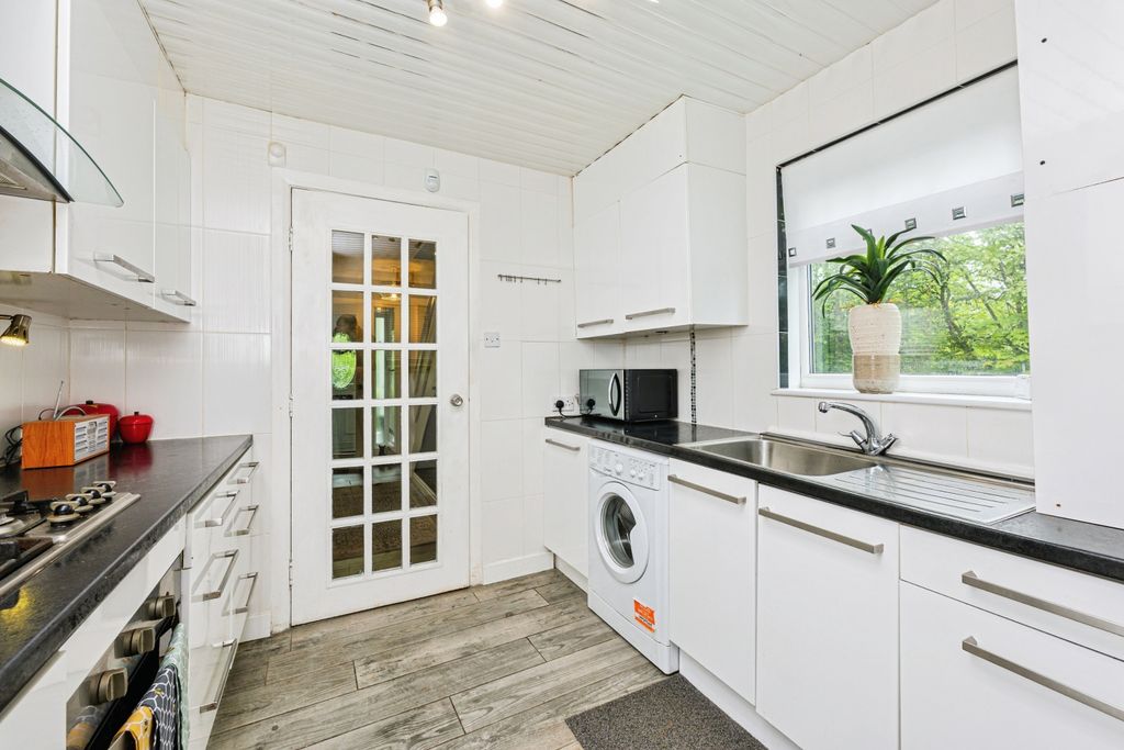 Additional image 4 of 3 bed detached house for saleCaldercuilt Road, Glasgow G20