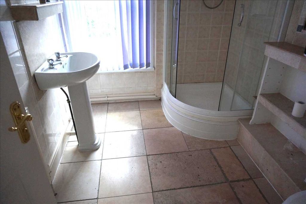 Additional image 9 of 2 bed semi-detached house to rentTan Y Fron, Pontarddulais Road, Cross Hands, Llanelli SA14