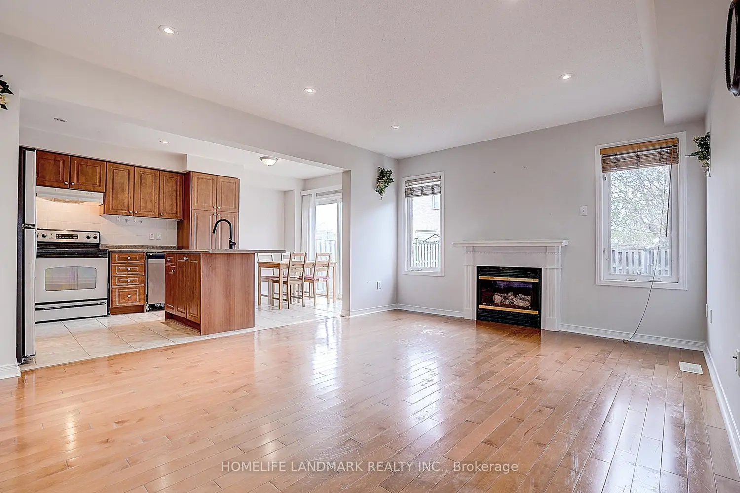 Additional image 6 of 121 Lowther Avenue