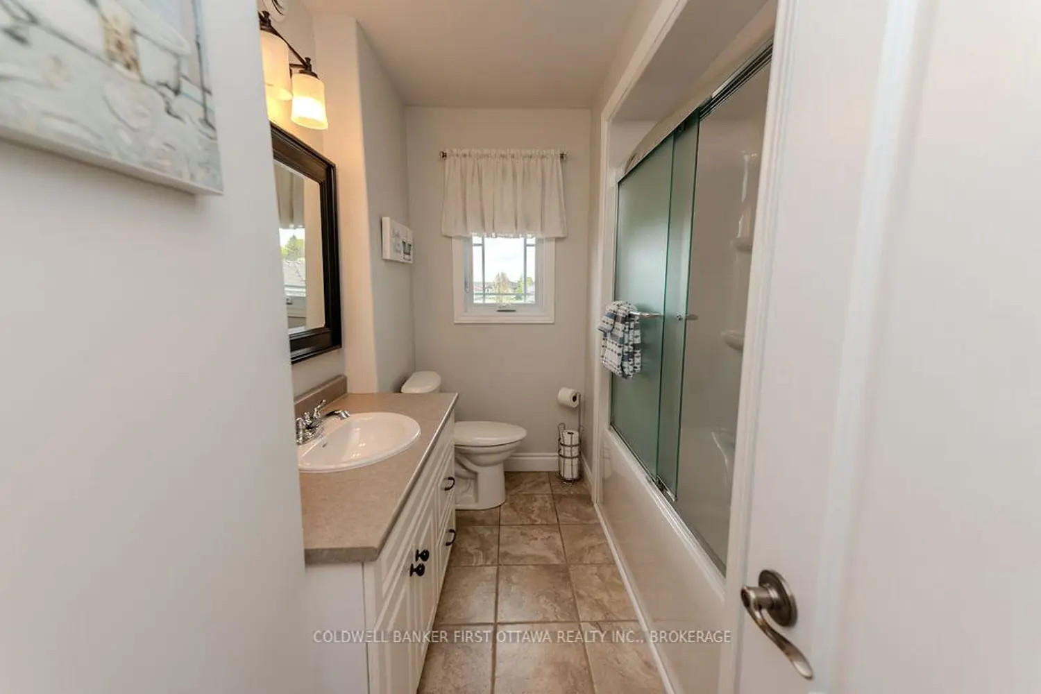 Additional image 18 of 1103 Crossfield Avenue