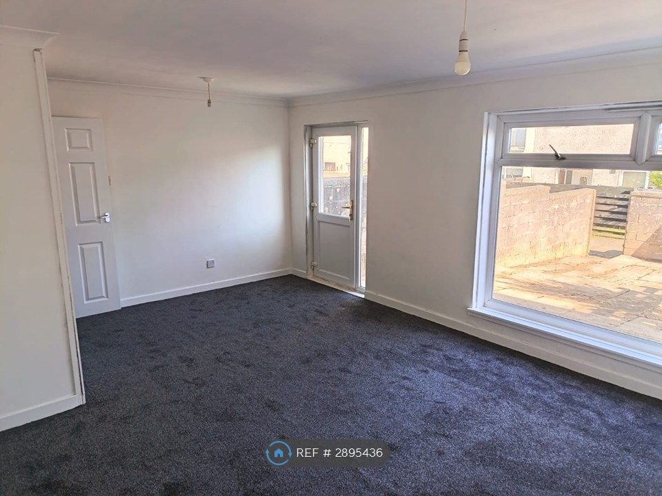 Additional image 3 of 3 bed end terrace house to rentKilbowie Road, Glasgow G67