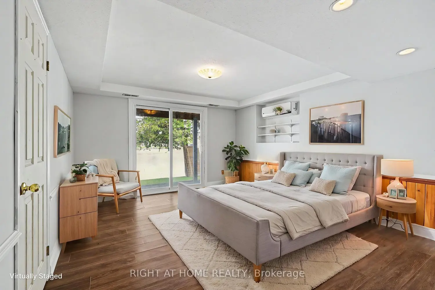 4664 Northwoods Drive photo 4