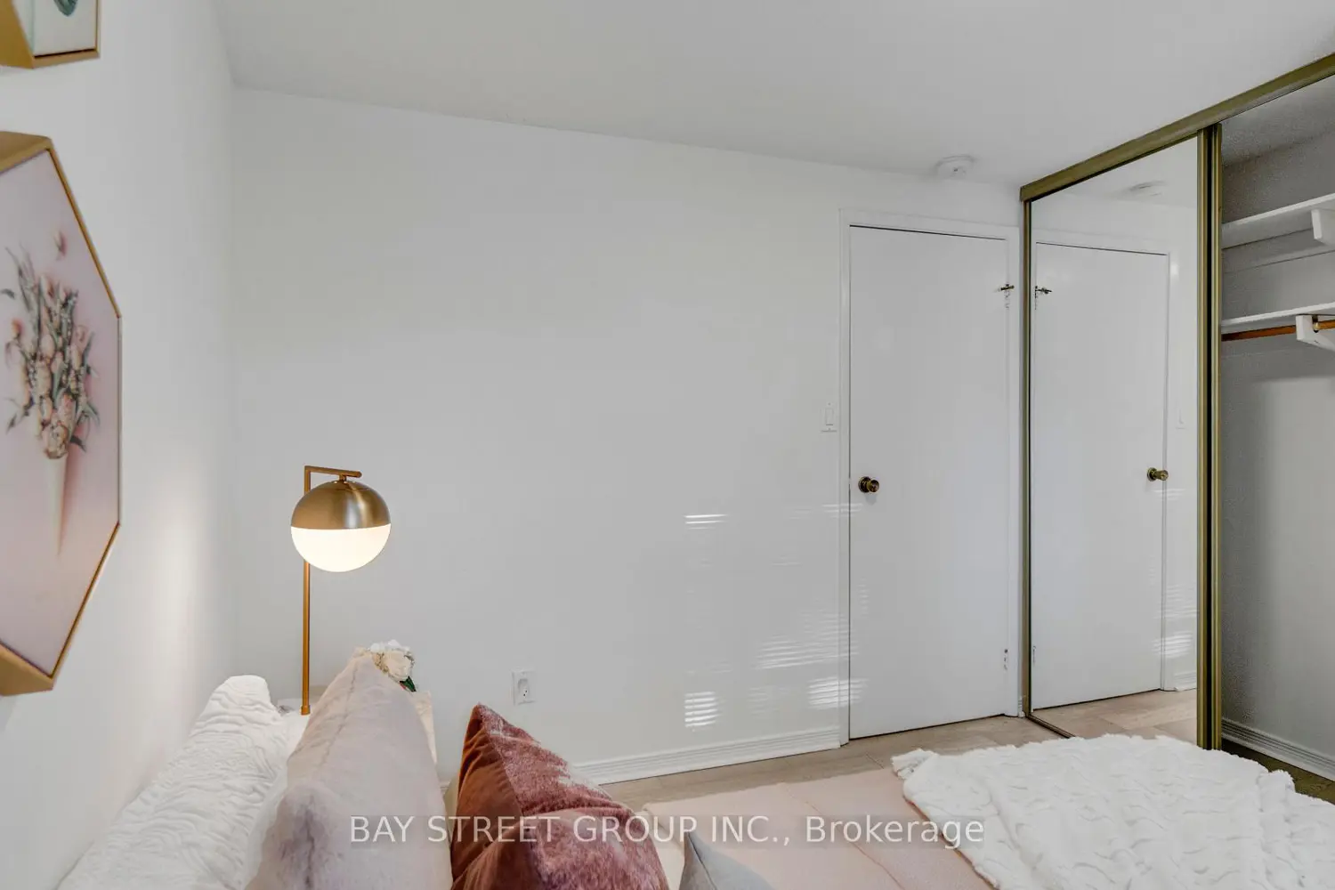 Additional image 10 of 58 Yellow Birchway