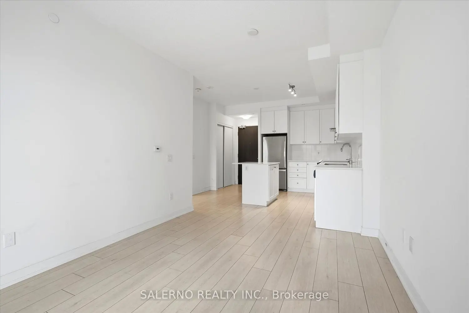 Additional image 9 of 55 Duke Street 329