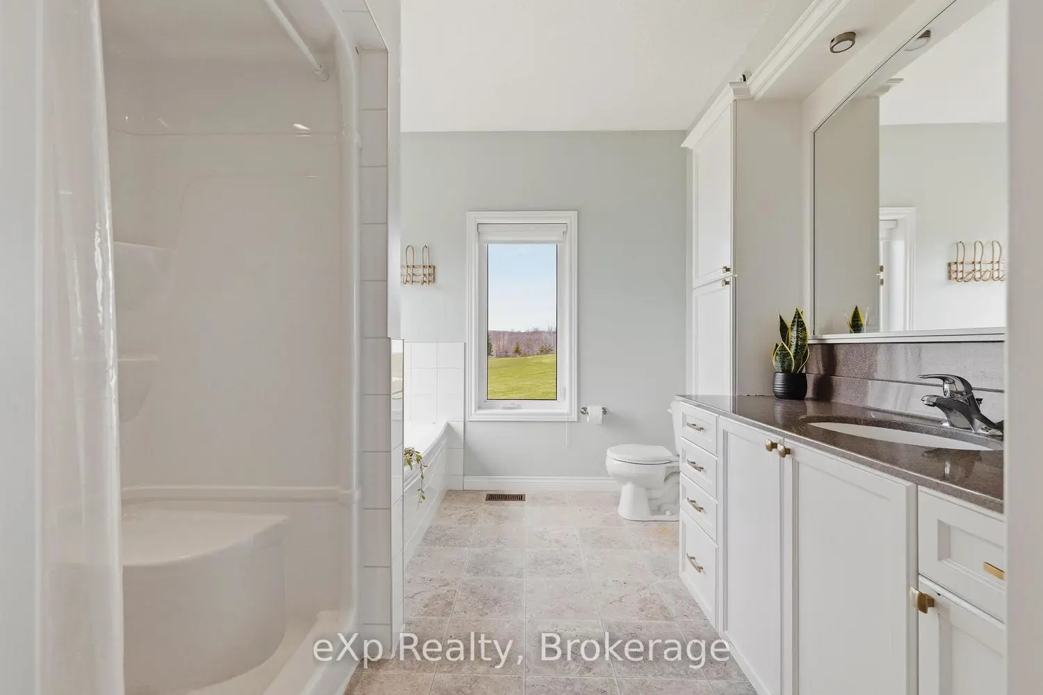 Additional image 9 of 138430 112 Grey Road