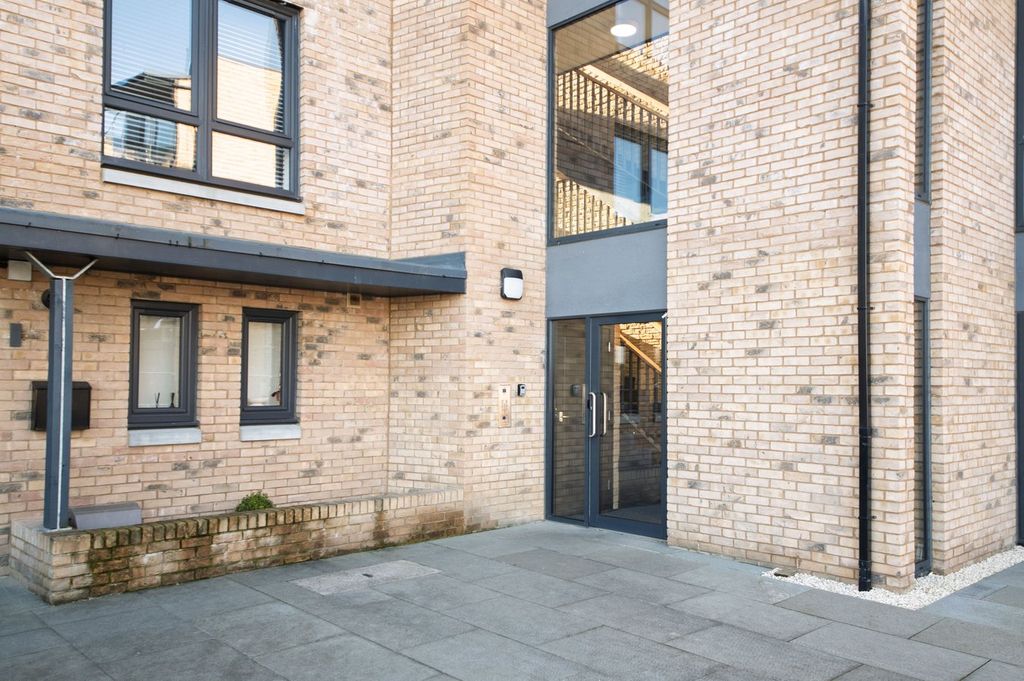 Additional image 22 of 2 bed flat for saleOld Bellsdyke Road, Larbert FK5