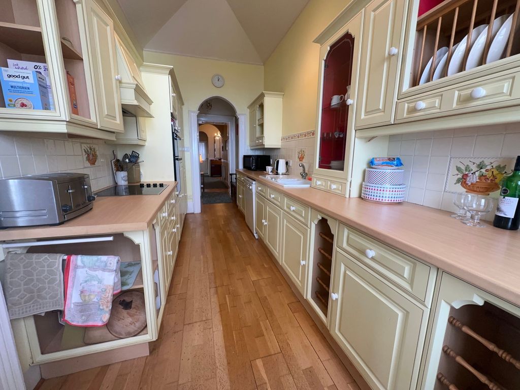 Additional image 9 of 3 bed flat for saleLincombes, Torquay TQ1